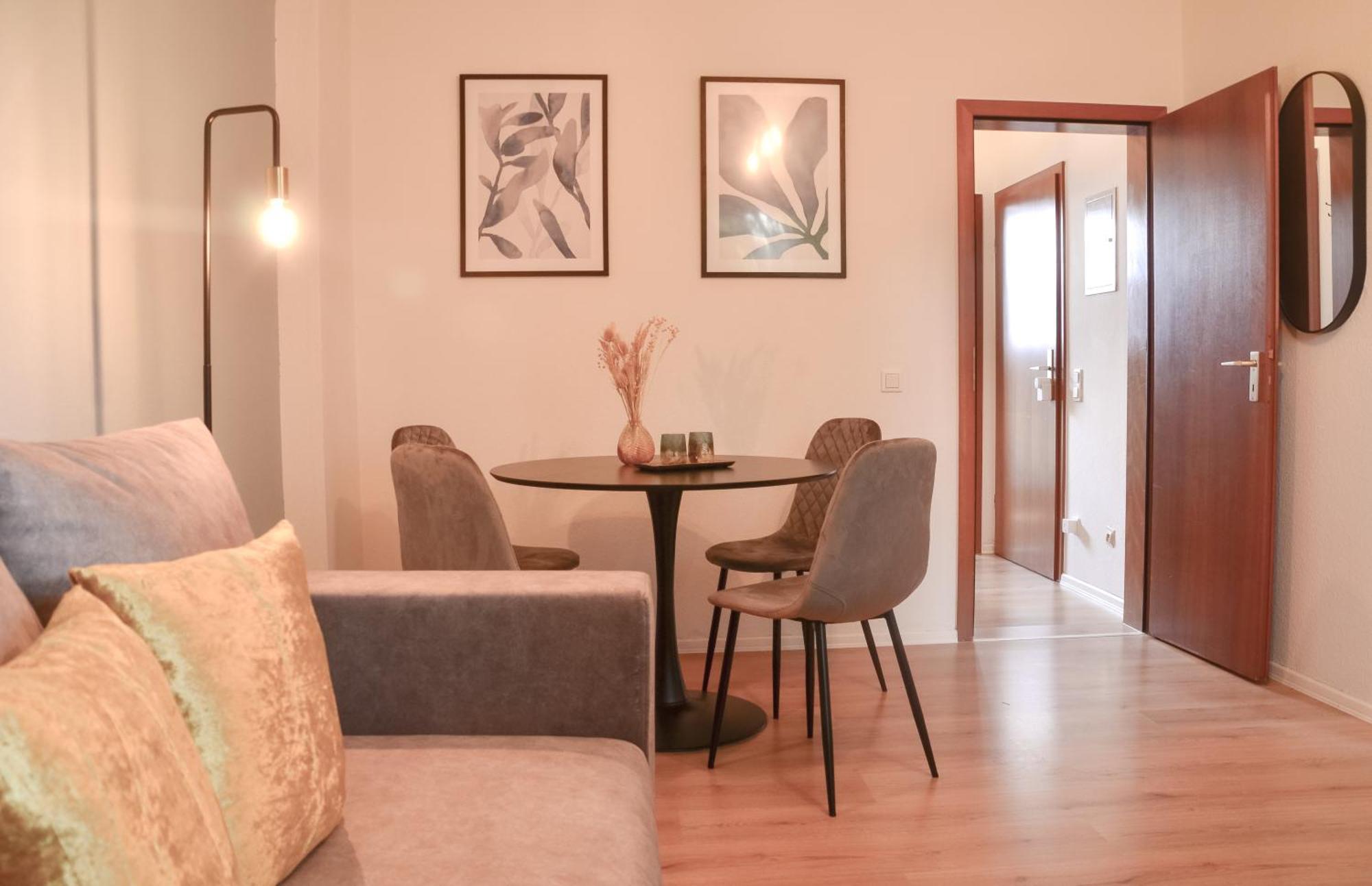 Milpau Buer 2 - Modernes Apartment Mit Queensize-Bett, Netflix, Nespresso, Waschmaschine & Smart Tv Gelsenkirchen Exterior foto